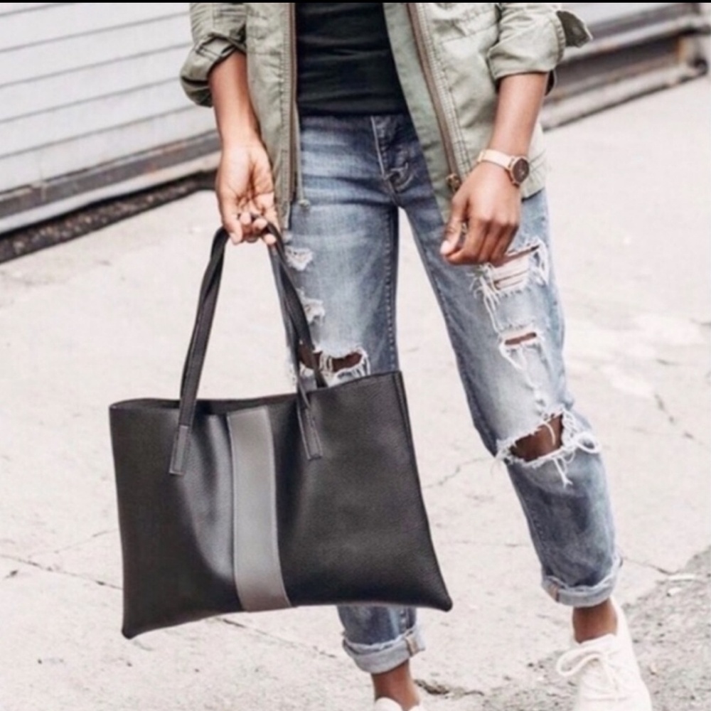BNWOT Vince Camuto Luck Tote